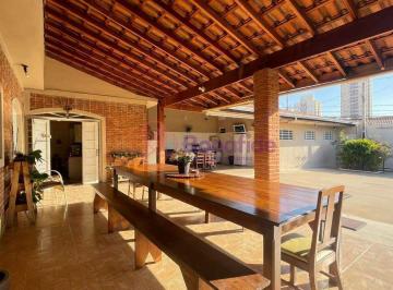 Casa · 183m² · 2 Quartos · 6 Vagas · Casa com 2 dormitórios à venda, 183 m² por R$ 860.000,00 - Vila das Hortências - Jundiaí/SP