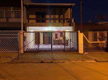 Casa · 210m² · 3 Quartos · 2 Vagas · Casa com 3 dormitórios à venda, 210 m² por R$ 1.020.000,00 - Vila Galvão - Jundiaí/SP
