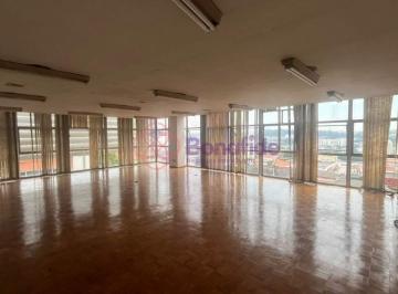 Comercial · 100m² · Sala comercial para locação, situado no EDIFÍCIO LATORRE, no centro, na cidade de Jundiaí/SP.