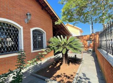 Casa · 274m² · 3 Quartos · 7 Vagas · Casa térrea para VENDA, localizada no bairro JARDIM DAS SAMAMBAIAS, na cidade de JUNDIAÍ.