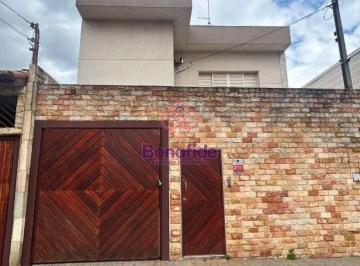 Casa · 218m² · 4 Quartos · 3 Vagas · Casa para LOCAÇÃO localizada no bairro JARDIM SANTA JÚLIA, em Jundiaí/SP.