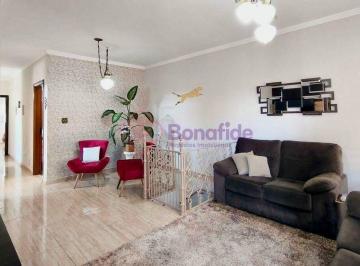 Casa · 234m² · 3 Quartos · Casa para VENDA localizada no bairro JARDIM ESTÁDIO, em Jundiaí/SP.