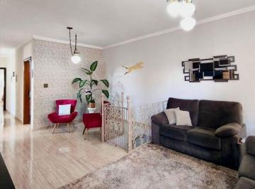 Casa · 234m² · 3 Quartos · Casa para VENDA localizada no bairro JARDIM ESTÁDIO, em Jundiaí/SP.
