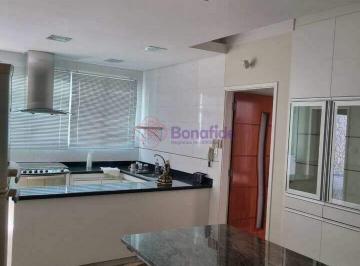 Casa · 204m² · 3 Quartos · 2 Vagas · Casa com 3 dormitórios para alugar, 204 m² por R$ 7.735,00 - Jardim São Bento - Jundiaí/SP