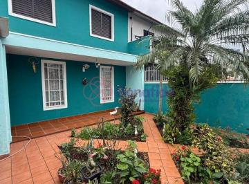 Casa · 218m² · 4 Quartos · 5 Vagas · Casa para VENDA localizada no bairro CONJUNTO RESIDENCIAL IAPI, em Jundiaí/SP.