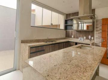 Casa · 272m² · 2 Quartos · 3 Vagas · Casa com 2 dormitórios à venda, 272 m² por R$ 850.000,00 - Santo Antônio - Jundiaí/SP