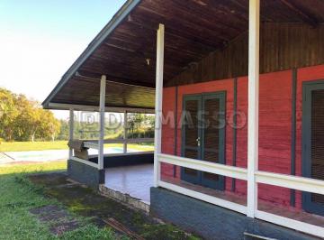 Rural de 6 quartos, Ibiúna · Sítio de 28.000 m² com vista, córrego e lagos!
