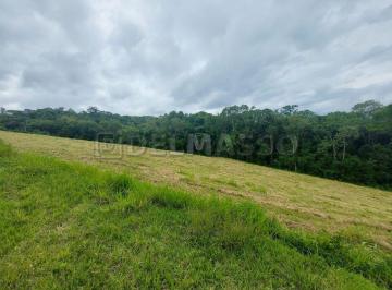 Terreno , Ibiúna · Ótimo terreno em condomínio com infraestrutura completa!