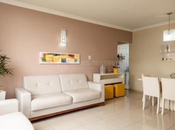Apartamento · 86m² · 3 Quartos · Reformado! 03 Quartos! Piso Porcelanato! Quarto extra! SQS 410!