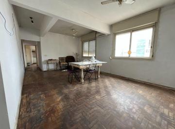 Apartamento · 132m² · 3 Quartos · 1 Vaga · Apartamento 3 quartos e 1 vaga no Centro Histórico