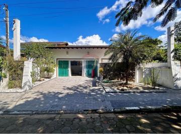 Casa · 175m² · 3 Quartos · 2 Vagas · Casa A venda Praia do Pernambuco - Guaruja