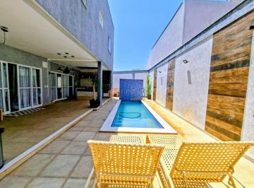 Casa · 310m² · 4 Quartos · 4 Vagas · Casa de Alto Padrão em Condomínio Completo - 310 m² - Alphaville