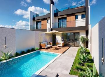 Casa · 225m² · 3 Quartos · 2 Vagas · Triplex com 225m² em construção no bairro Pineville em Pinhais