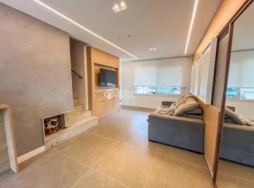 Sala de TV · Casa em condomínio 3 dormitórios sendo 1 suite, 100% Automatizada em Porto Alegre!