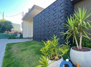 Foto 01 · Impecável residência de alto padrão à venda em Maringá-PR, Jardim Paraíso: 3 quartos, 3 suítes, 3 sa