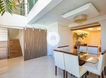 Casa · 405m² · 5 Quartos · 4 Vagas · CASA COM 4 SUÍTES À VENDA SANTA FELICIDADE