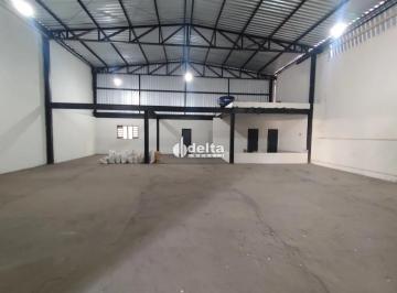 Comercial · 318m² · Galpão disponível para locação no bairro Custódio Pereira em Uberlândia-MG
