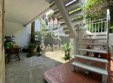 Casa · 200m² · 3 Quartos · 2 Vagas · Sobrado Espaçoso no Sumaré.