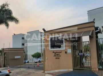 Apartamento · 48m² · 2 Quartos · 1 Vaga · Apartamento com ótima localização, próximo a escolas e creches.