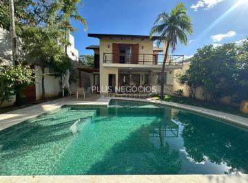 whatsapp-image-2025-11-26-at-17-55-181764272541183.jpeg · Casa de Alto Padrão à Venda no Jardim Vila Paradiso  3 Suítes, 337m², Piscina e Área Gourmet