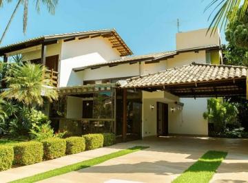 Casa · 600m² · 5 Quartos · 2 Vagas · Casa de Luxo no Jardins Florença – 740 m² de Terreno, 600 m² Construídos
