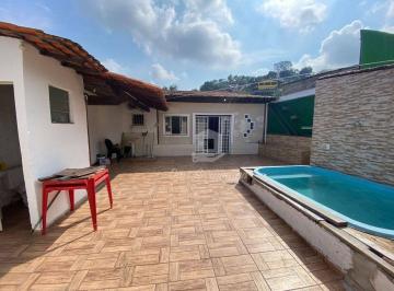 4f742ea624e3f35964edf788fc77cdadd8a7db09 · Duas Casas em Covanca – Espaço, Conforto e Lazer em um Só Lugar!