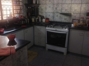 Casa · 214m² · 4 Quartos · 3 Vagas · Casa com 4 quartos à venda no Bairro Cidade Jardim - Uberlândia/MG