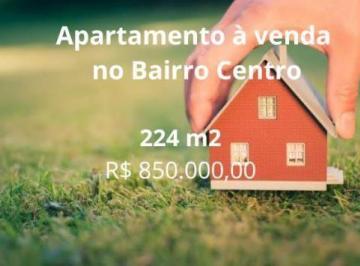 Apartamento · 224m² · 4 Quartos · 2 Vagas · Apartamento com 4 quartos à venda no Bairro Centro - Uberlândia/MG