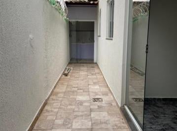 Casa · 240m² · 7 Quartos · 3 Vagas · Casa com 7 quartos à venda no Bairro Planalto - Uberlândia/MG