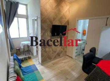 Apartamento · 28m² · 1 Quarto · Apartamento : Padrão / Residencial / Copacabana