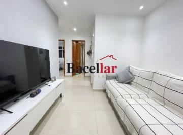 Casa · 51m² · 2 Quartos · Casa de rua : Linear / Residencial / Copacabana