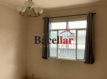 Apartamento · 68m² · 2 Quartos · Apartamento : / Residencial / Cavalcanti