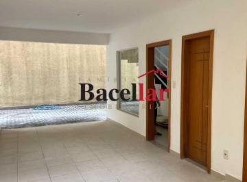 Apartamento · 121m² · 2 Quartos · 1 Vaga · Apartamento : Triplex / Residencial / Campo Grande