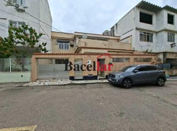 Casa · 245m² · 4 Quartos · 3 Vagas · Casa em Condomínio :  / Residencial / Méier