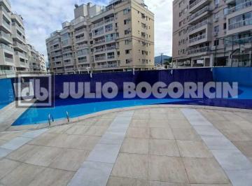 Apartamento · 162m² · 3 Quartos · 2 Vagas · Cobertura à Venda na Taquara 162m² 3 Quartos 2 suítes Próximo Shopping
