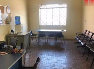 Casa · 500m² · 5 Quartos · 6 Vagas · Sobrado em Vila Hortência, Sorocaba/SP de 500m² 5 quartos à venda por R$ 680.000,00