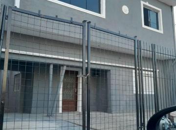 Casa · 100m² · 5 Quartos · 5 Vagas · Sobrado em Vila Carvalho, Sorocaba/SP de 100m² 5 quartos à venda por R$ 640.000,00
