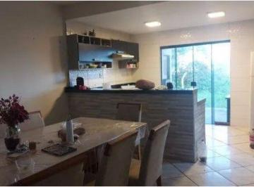 Casa · 250m² · 3 Quartos · 2 Vagas · Casa em Vossoroca, Votorantim/SP de 250m² 3 quartos à venda por R$ 1.260.000,00