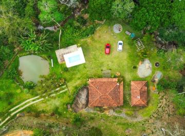 Rural · 250m² · 2 Quartos · 5 Vagas · Chácara em Jardim Salaco, Teresópolis/RJ de 250m² 2 quartos à venda por R$ 450.000,00
