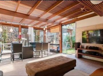 cd8b2532386f8e57c294d2c46e6f4002859a0da5 · Casa em Condomínio Clube em Maresias | 4 Suítes | 300m² | Piscina Privativa | 7 Vagas | Venda e Temp
