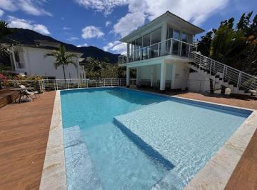 ddde817ebc7c1c27a13f27ec8d9293f6861e7207 · Viva em Maresias: Casa com 3 Suítes, Varanda Gourmet e Lazer Completo | Locação Anual a 650m da Prai