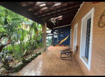Casa de 3 quartos, São José dos Campos ·  Casa Térrea no Bosque dos Eucaliptos | 3 Dorms (Suíte) | Lote Inteiro