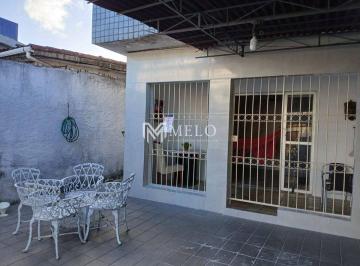 Casa · 110m² · 4 Quartos · 3 Vagas · SAN MARTIN - Casa com 4qts, 3suites, 3vagas, 210m² de terreno