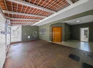 Casa · 229m² · 5 Quartos · 3 Vagas · Riacho Fundo: Sobrado com 5 quartos e 3 suítes - 229m²