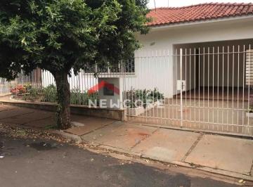 Casa · 313m² · 3 Quartos · 5 Vagas · Casa em  Rua Professora Doutora Maria Villaça Correa Leite - Vila José Bonifácio - Araraquara/SP