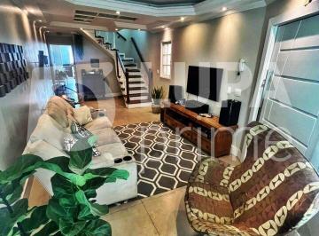 Casa · 195m² · 3 Quartos · 4 Vagas · CASA COM 3 QUARTOS E 4 VAGAS DE GARAGEM À VENDA NA VILA NOVA MAZZEI