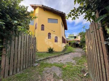 Casa · 130m² · 2 Quartos · 2 Vagas · Casa para alugar com 130m² no Campeche