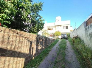 Casa · 300m² · 3 Quartos · 3 Vagas · Casa Residencial 300M² - para Alugar