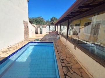 Casa · 350m² · 4 Quartos · 4 Vagas · À venda: Casa com 4 quartos, piscina e jacuzzi na Vila Verde, conforto e sofisticação em Búzios!