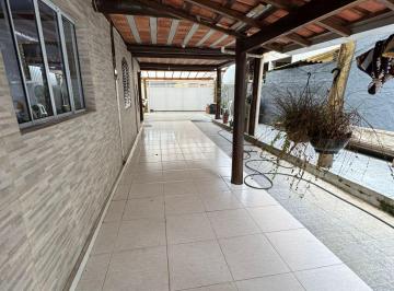 Casa de 4 quartos, São Sebastião · Casa Para Temporada 